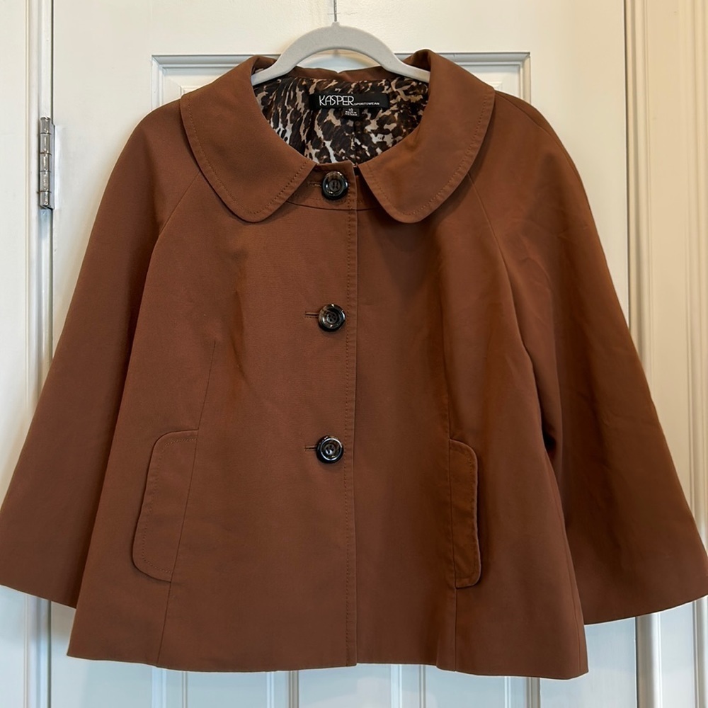Kasper Sportswear Brown Jacket with Tortoise Buttons and Leopard Lining sz.10